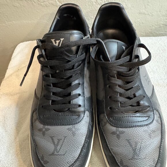 Louis Vuitton Rivoli Monogram Black - Picture 11 of 16